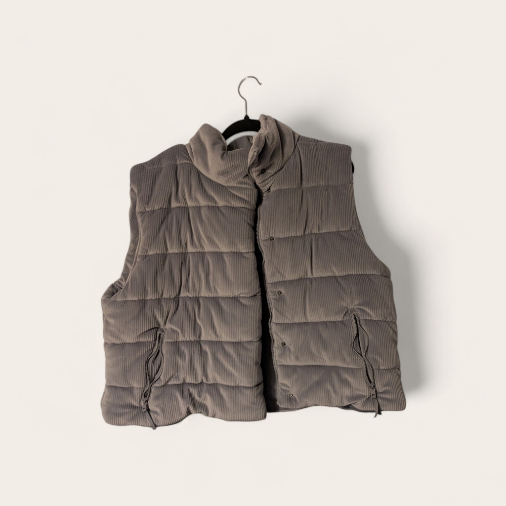 Women's Gray Puffer Vest